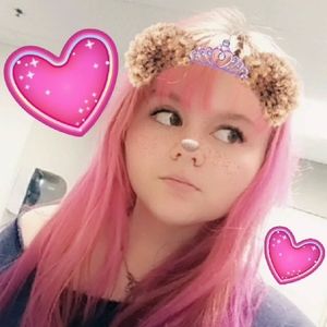 Meet your Posher, Angie